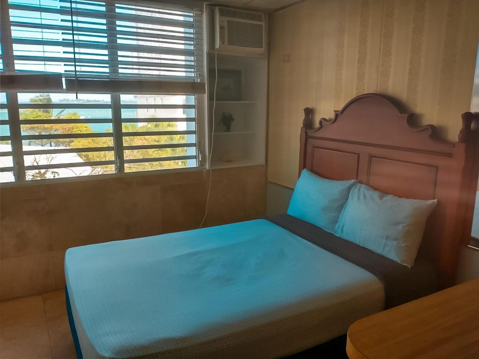 Coco Mar Oceanview Studios Сан Хуан Стая снимка